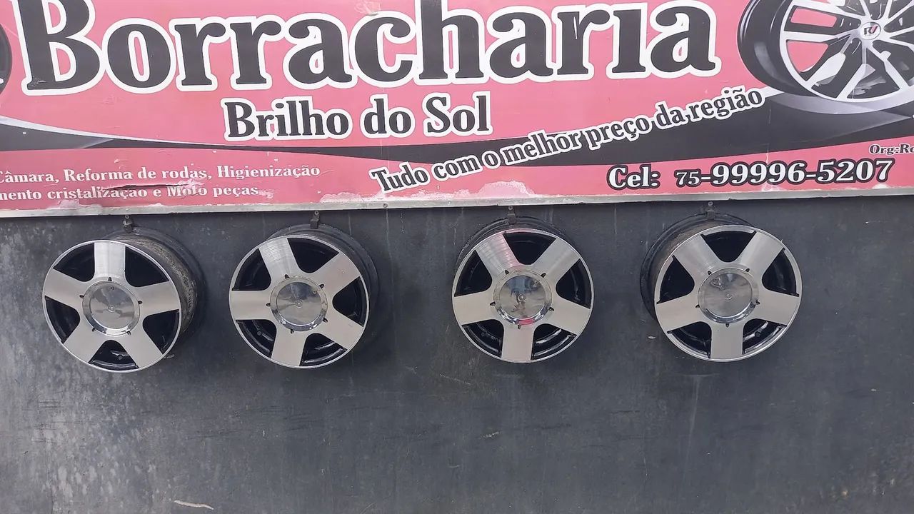 Roda aro 13 semi  nova  - Foto 3