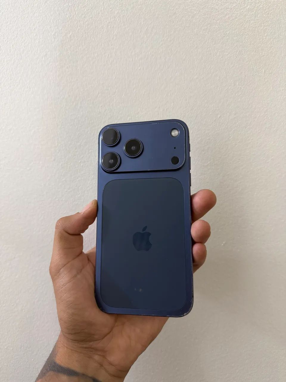iPhone 11 sabor 17 Pro 128GB 