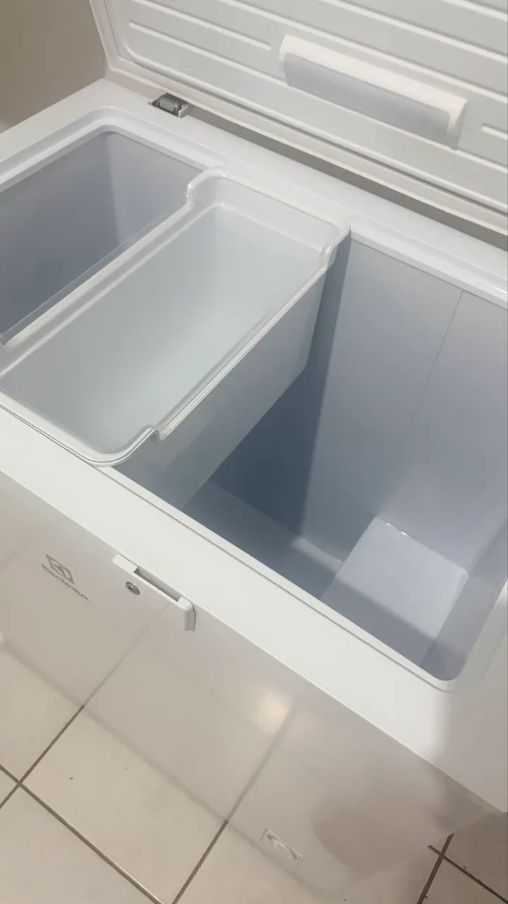 Vendo Freezer Electrolux 200 litros - Foto 5