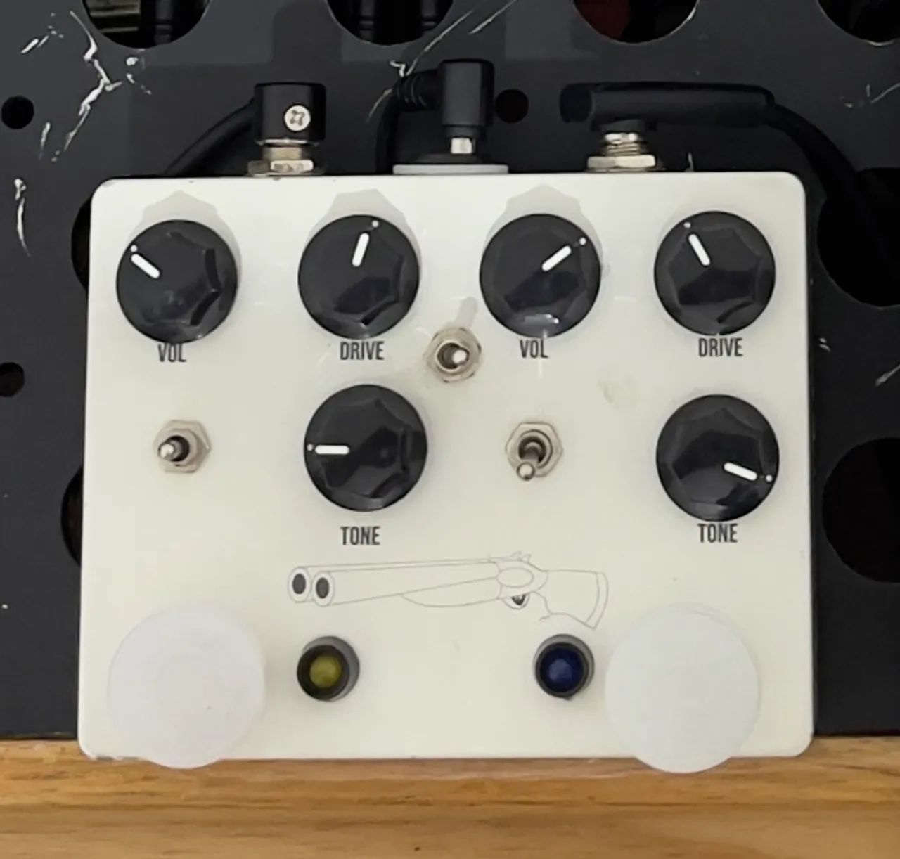 Doublebarrel Clone Artos Pedais