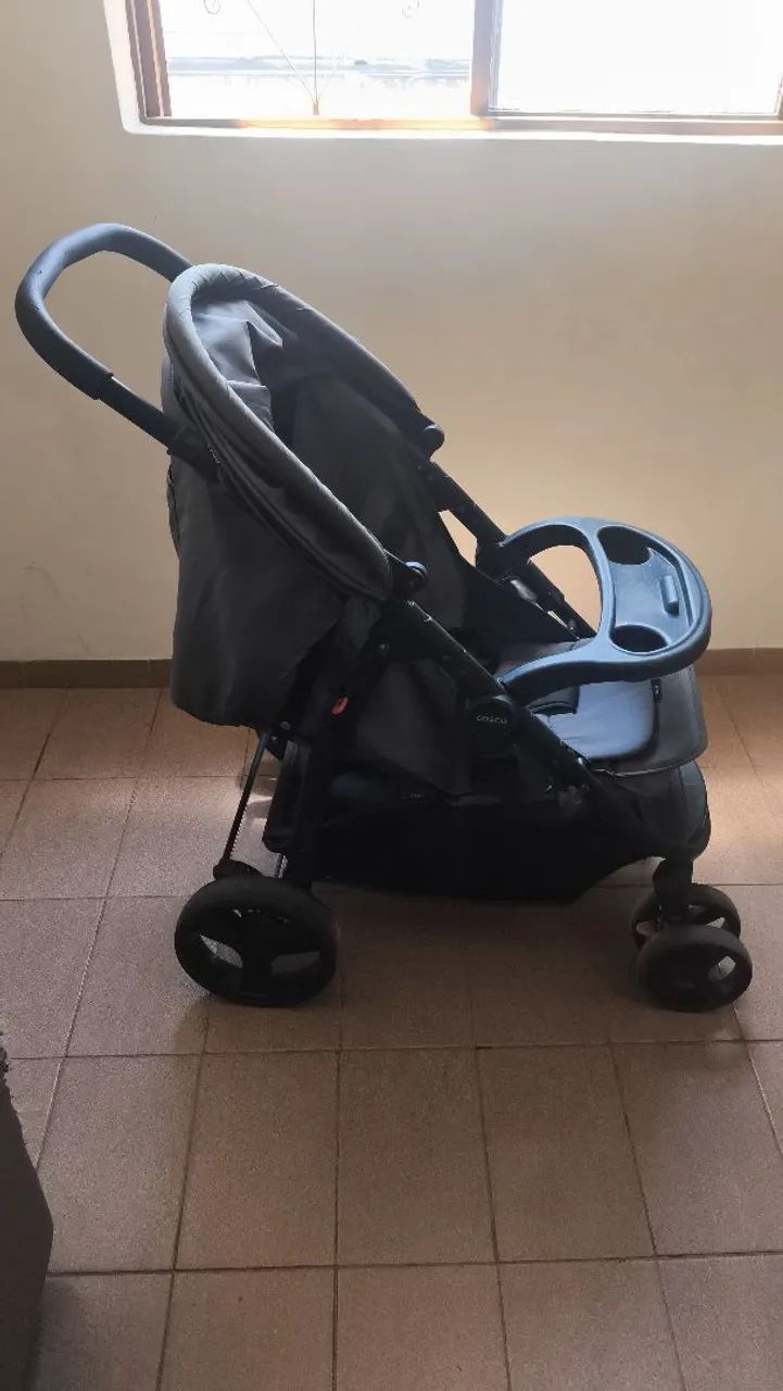 Vendo esse carrinho de bebê 
