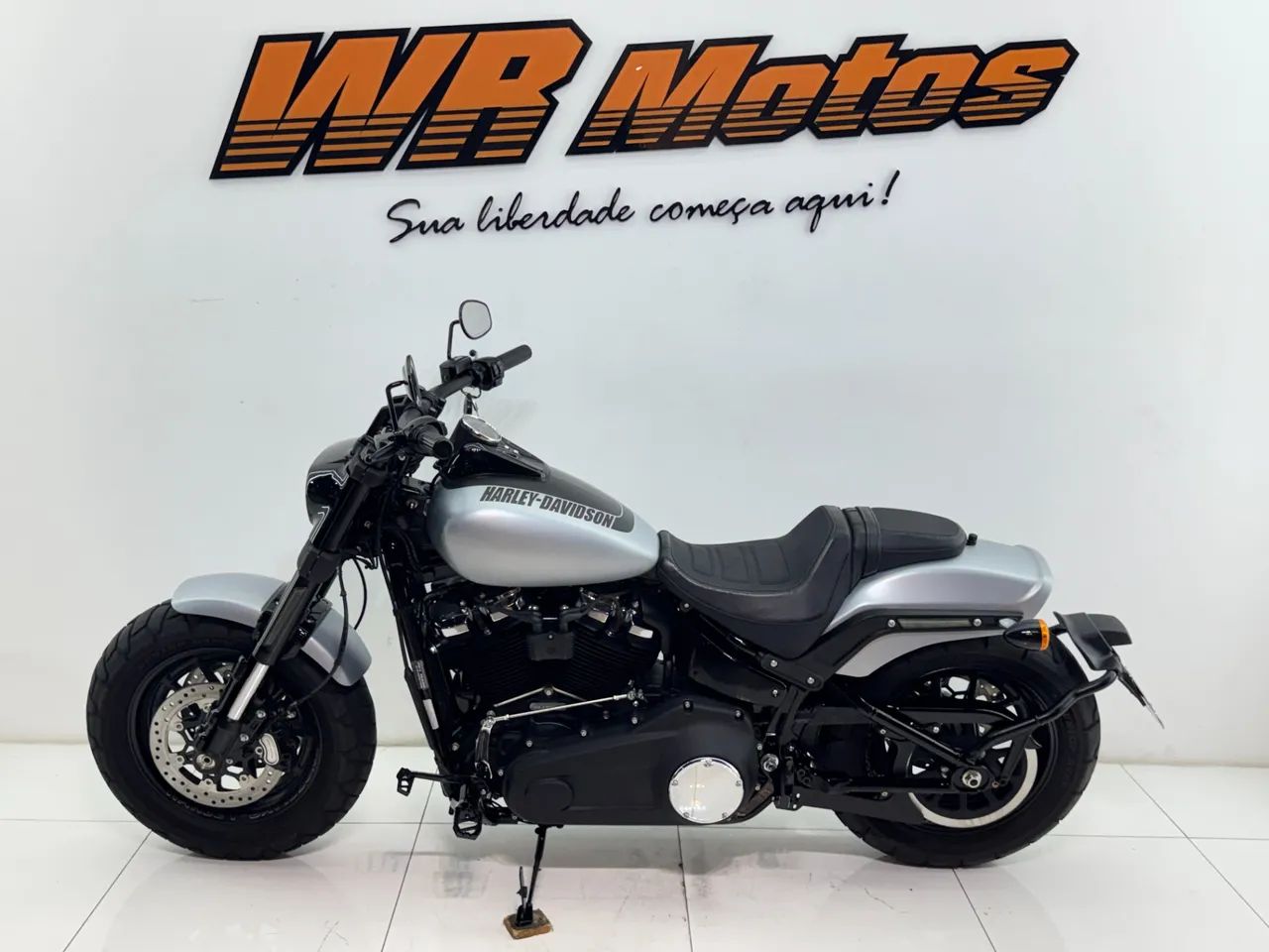 HARLEY-DAVIDSON SOFTAIL FAT BOB 107 - Foto 3