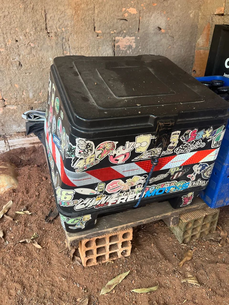 Baú  90 litros ótimo estado  - Foto 2