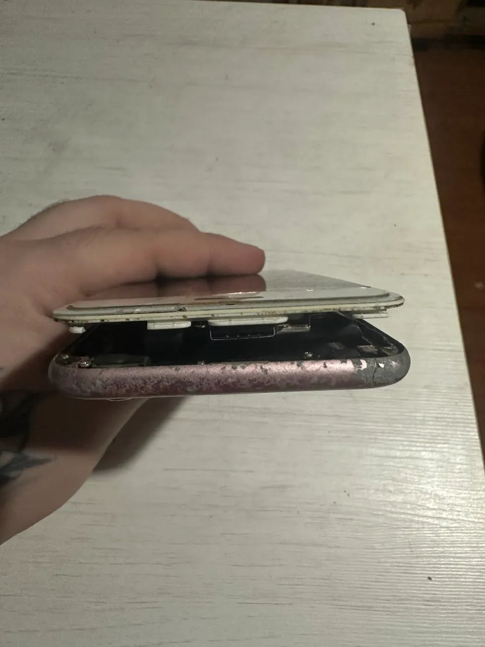 Iphone 6s Rosa e Iphone 5 Preto e Cinza (provavel retirada de peças) - Foto 2
