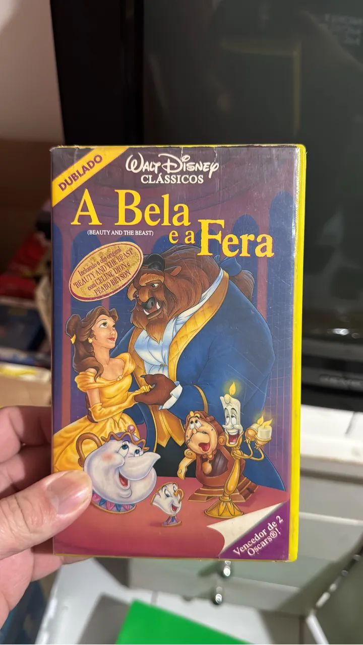 FITA VHS A BELA E A FERA 