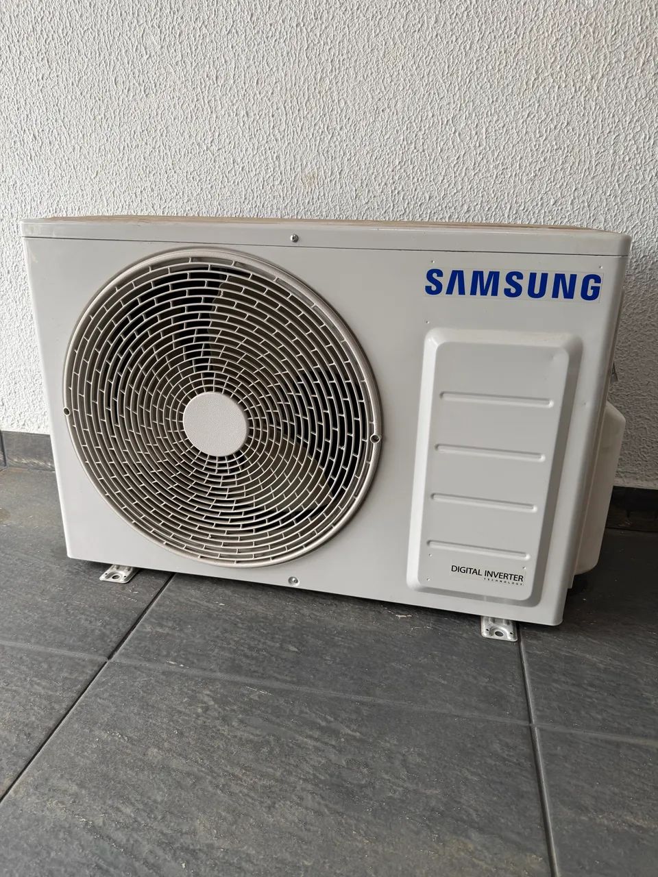 Multi split Samsung uma Evap de 12 e outra de 22.000 with free