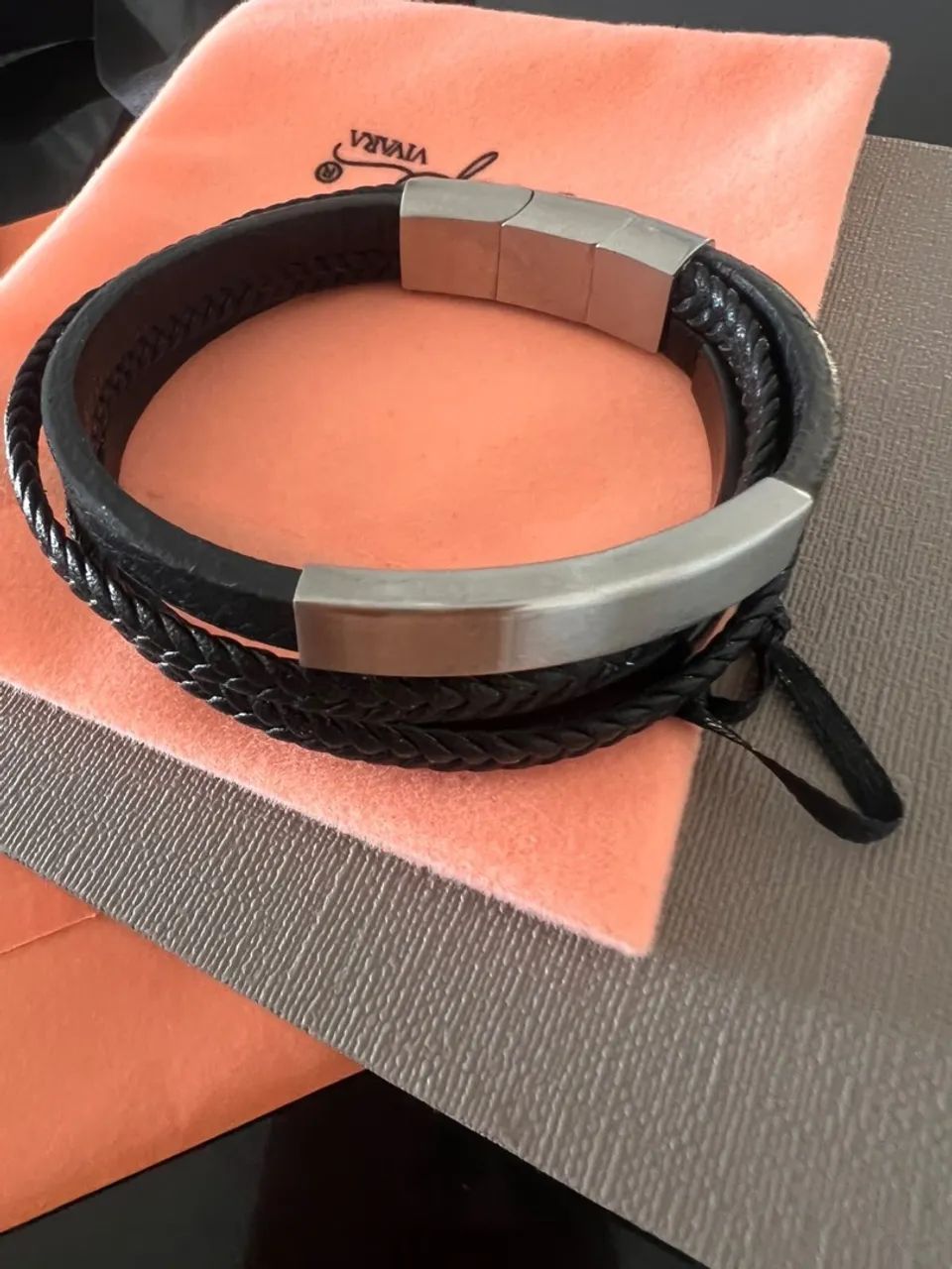 Pulseira Vivara Life em couro preto 21Cm  - Foto 5