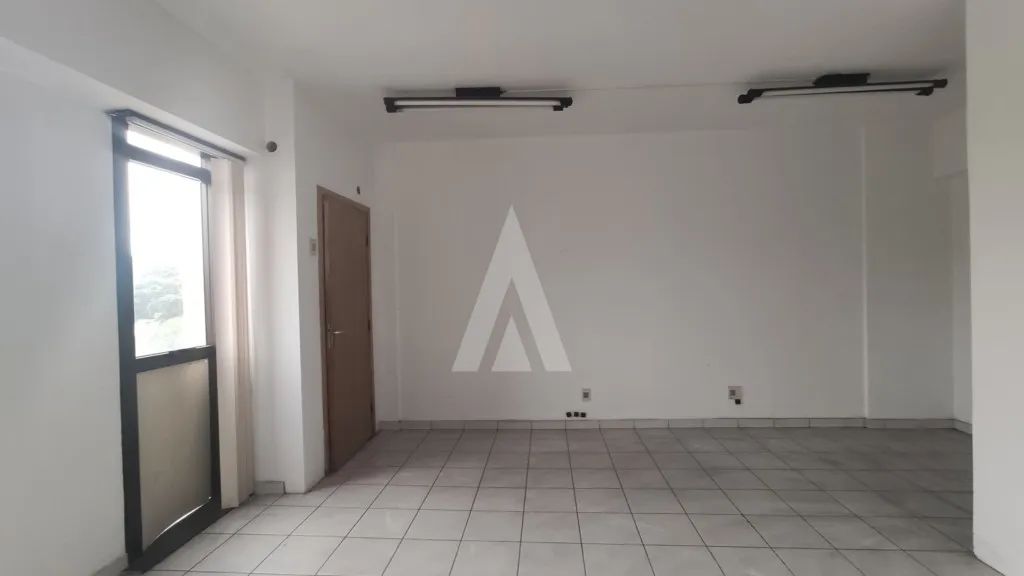 Sala comercial com 28,54m² no Centro em Joinville - SC - Foto 5
