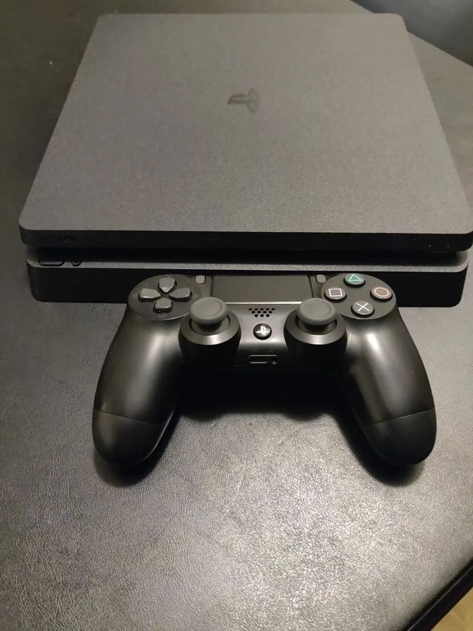 PS4 SLIM 1 TERABYTE