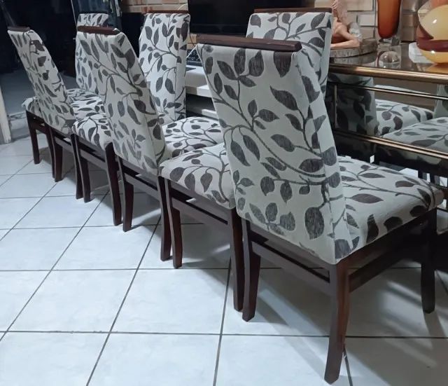 6 cadeiras 469188411560437765