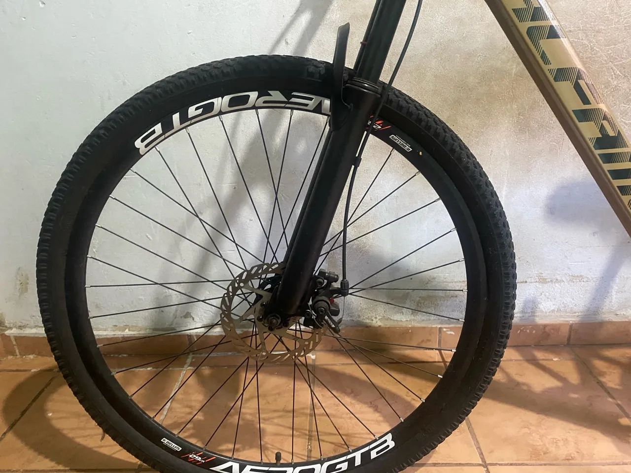 Bicicleta aro 29 - Foto 2