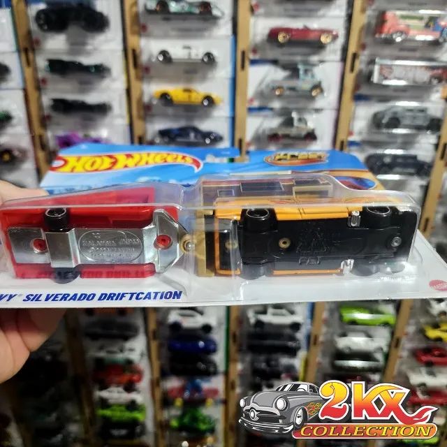Hot Wheels - Chevy Silverado Driftcation - JKP33 - Foto 3