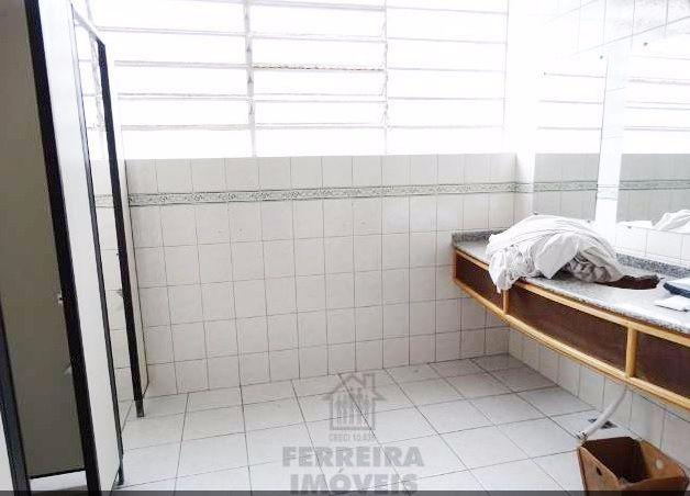 Curitiba - Ótimo prédio comercial no Hugo Lange / Juvevê, com 20 salas - Foto 3