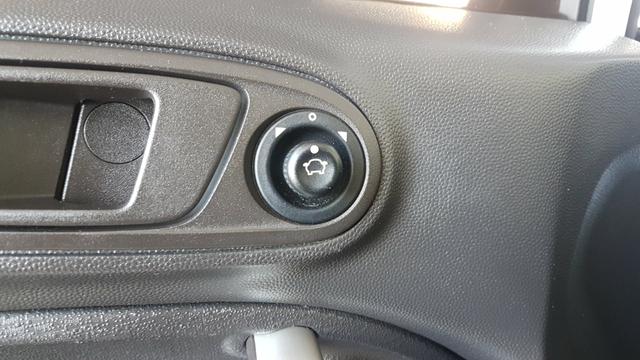 New Fiesta Sedan SE 1.6 - TODO REVISADO NA CONCESSIONARIA - Foto 7