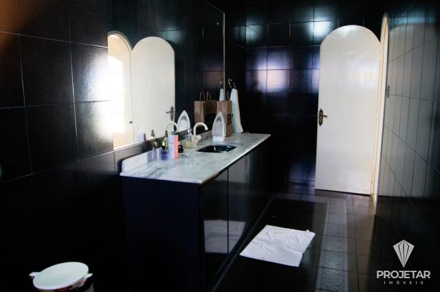 Casa para aluguel, 5 quartos, 2 vagas, Centro - Tubarão/SC - Foto 15