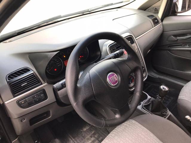 (8864) Punto 2011/2012 1.6 Essence 16V flex 4P manual - Foto 10