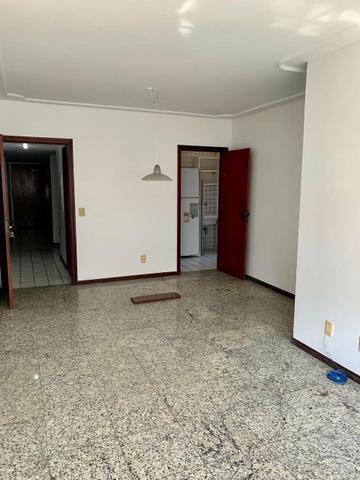 Vendo Apartamento - Na Ponta Verde - Foto 9