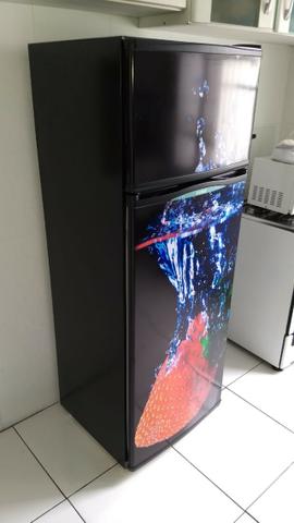 Envelopamento de geladeira e outros - Foto 4