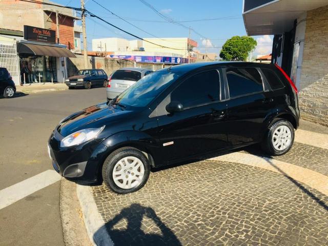 Fiesta Hatch 1.6 Class 2011 - Foto 2
