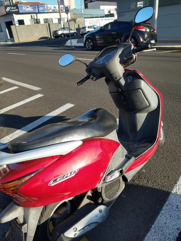 MOTO HONDA LEAD 2010