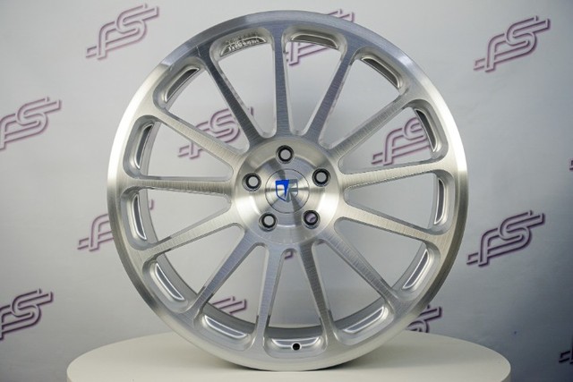 Rodas Truform TF 101 Prata 5x114,3 - 20x8,5 aro 20 tala 8,5