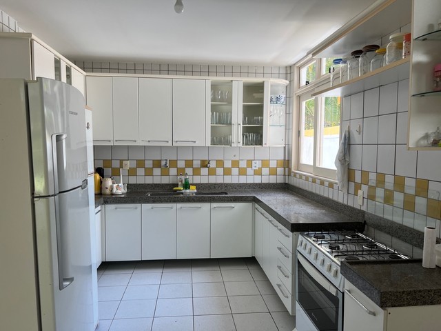 Alugo Casa na Barra de São Miguel - 6 suítes - acesso exclusivo à praia que fica à 50m  - Foto 7