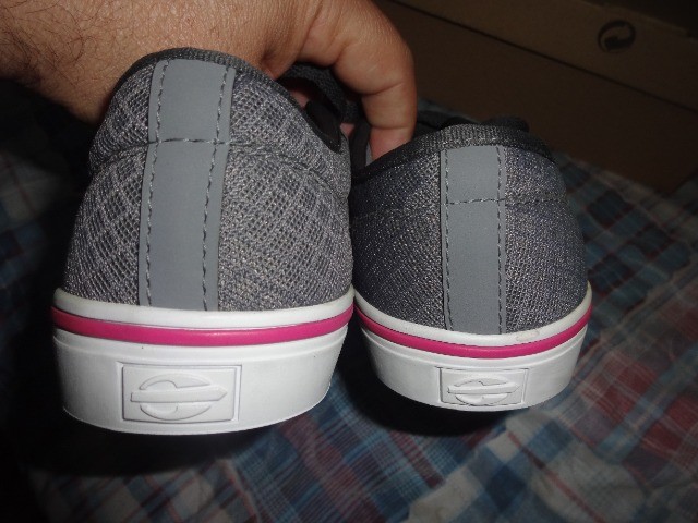 Tenis vans mormai skatista numeração 35 - Foto 3
