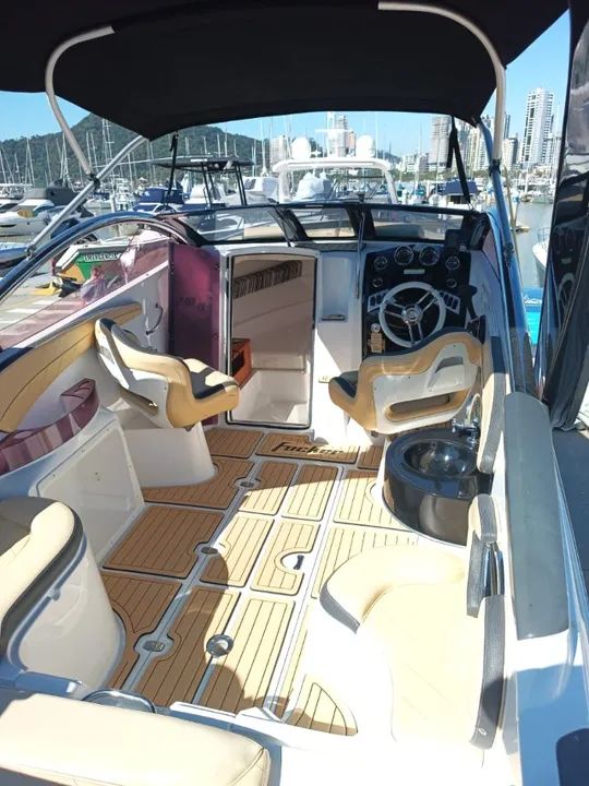 Lancha Focker Black Edition 2019 - Foto 6