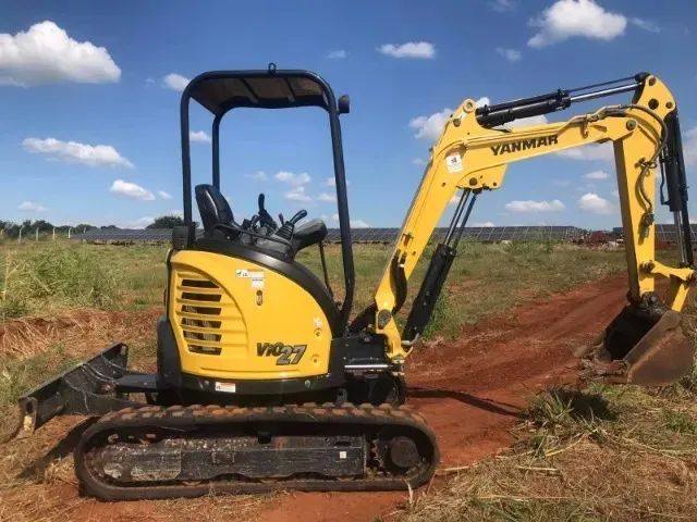 Mini escavadeira Yanmar vio27 ano 2020