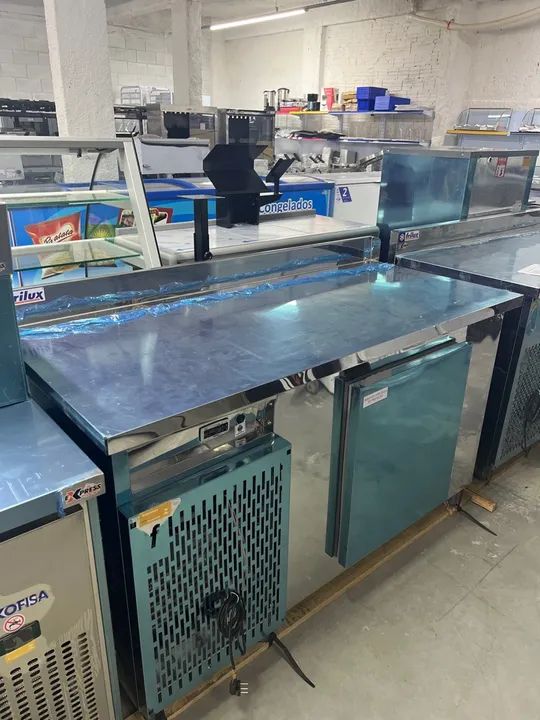 Balcão refrigerado total inox 1.50 Frilux