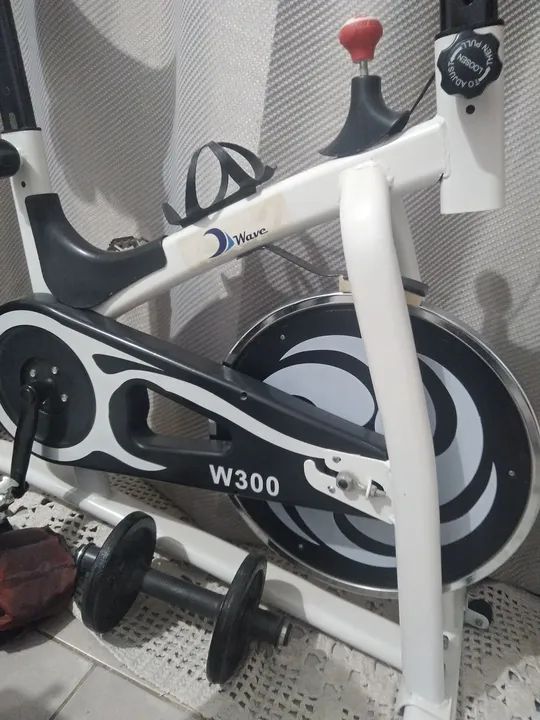 Bicicleta ergométrica Wave W300