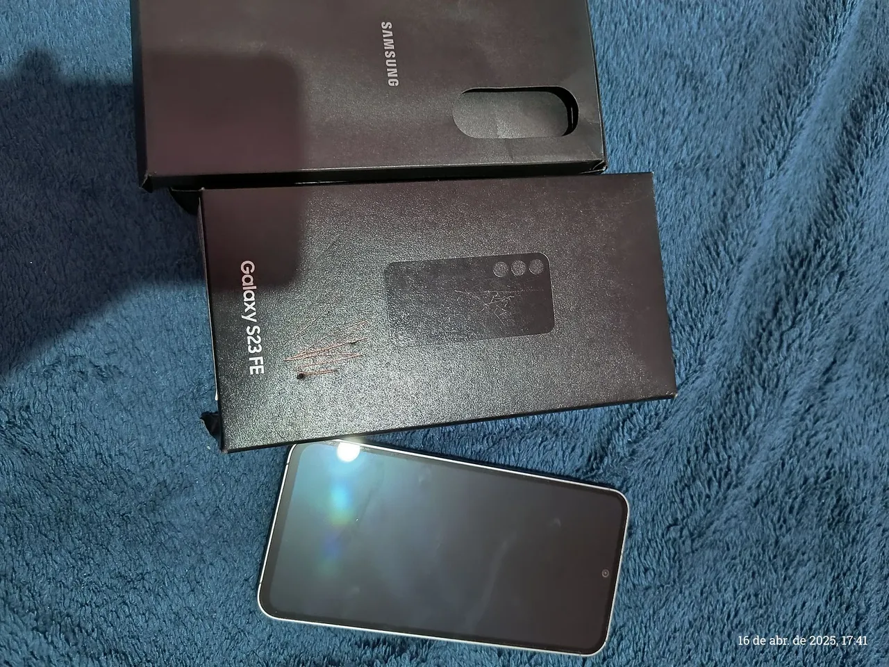 Samsung S23fe com caixa