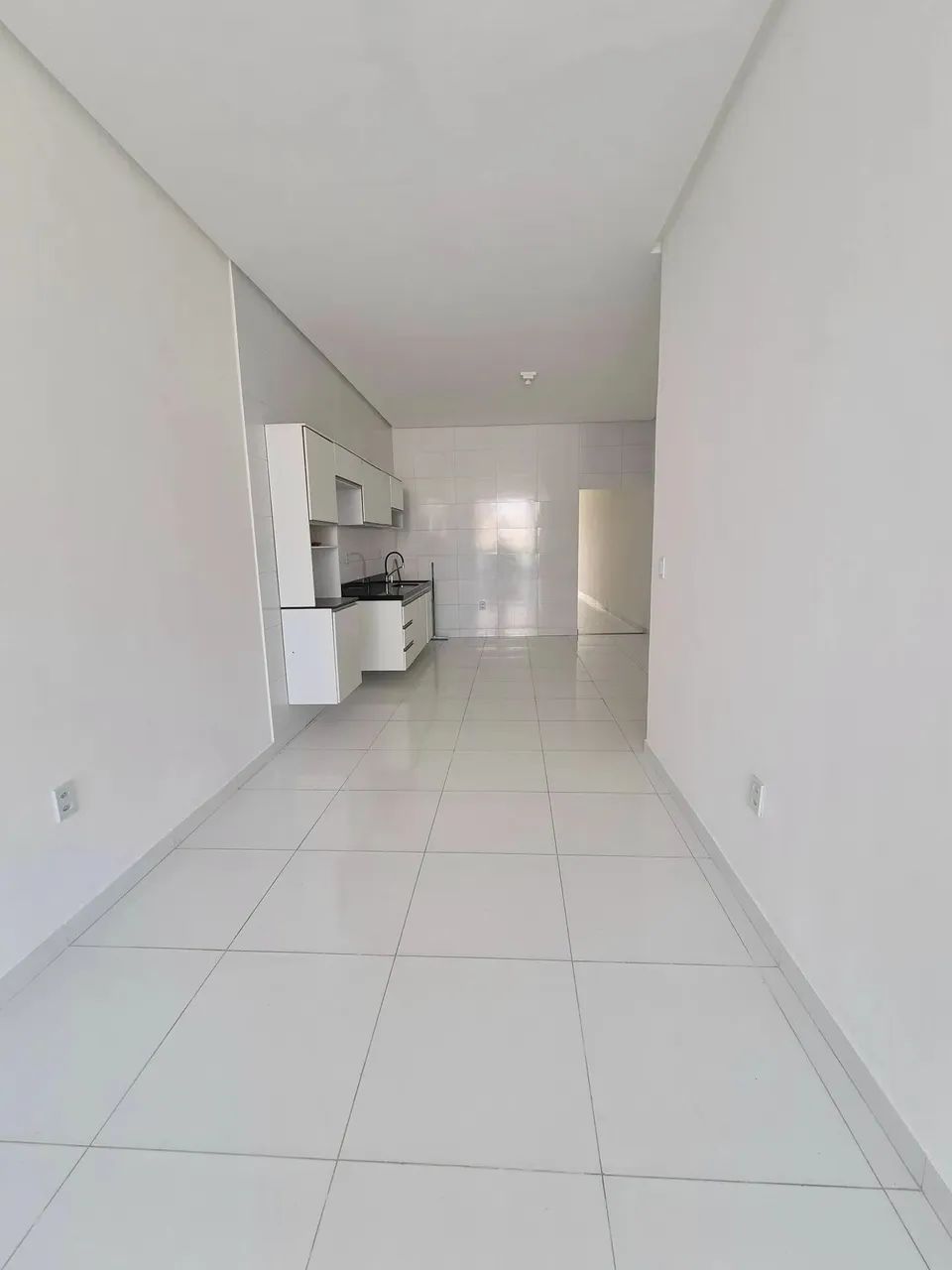 Alugo casa 02 quartos, 01 wc, primeiro andar na Pajuçara - Foto 4