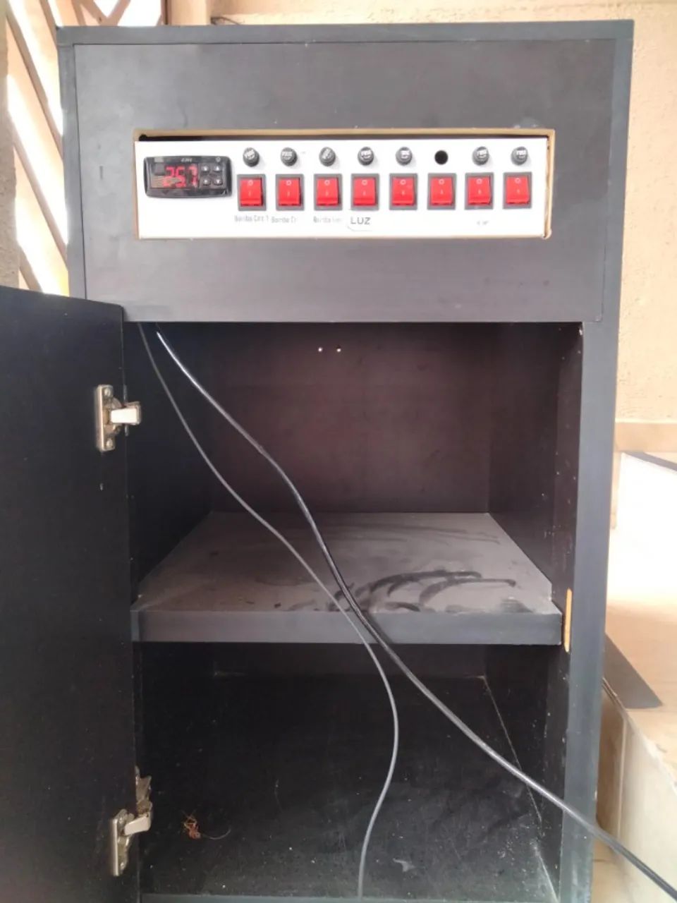 Movel P/ Aquários 50x50x90 altura com Mesa Chaveadora é coelz31e - Foto 2