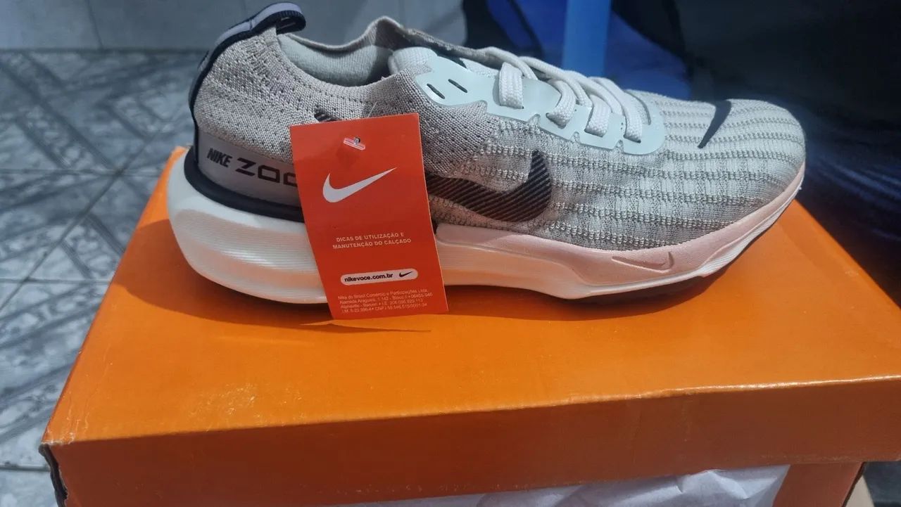 Tênis de corrida nike zoom x invincible run 3. Novo. 37 - Calçados