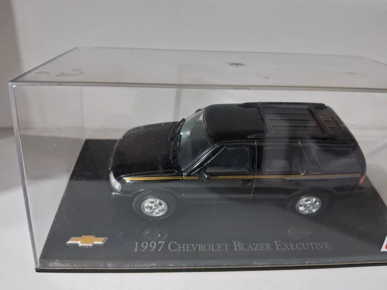 Miniatura Chevrolet Blaser Executive Escala  1 43 