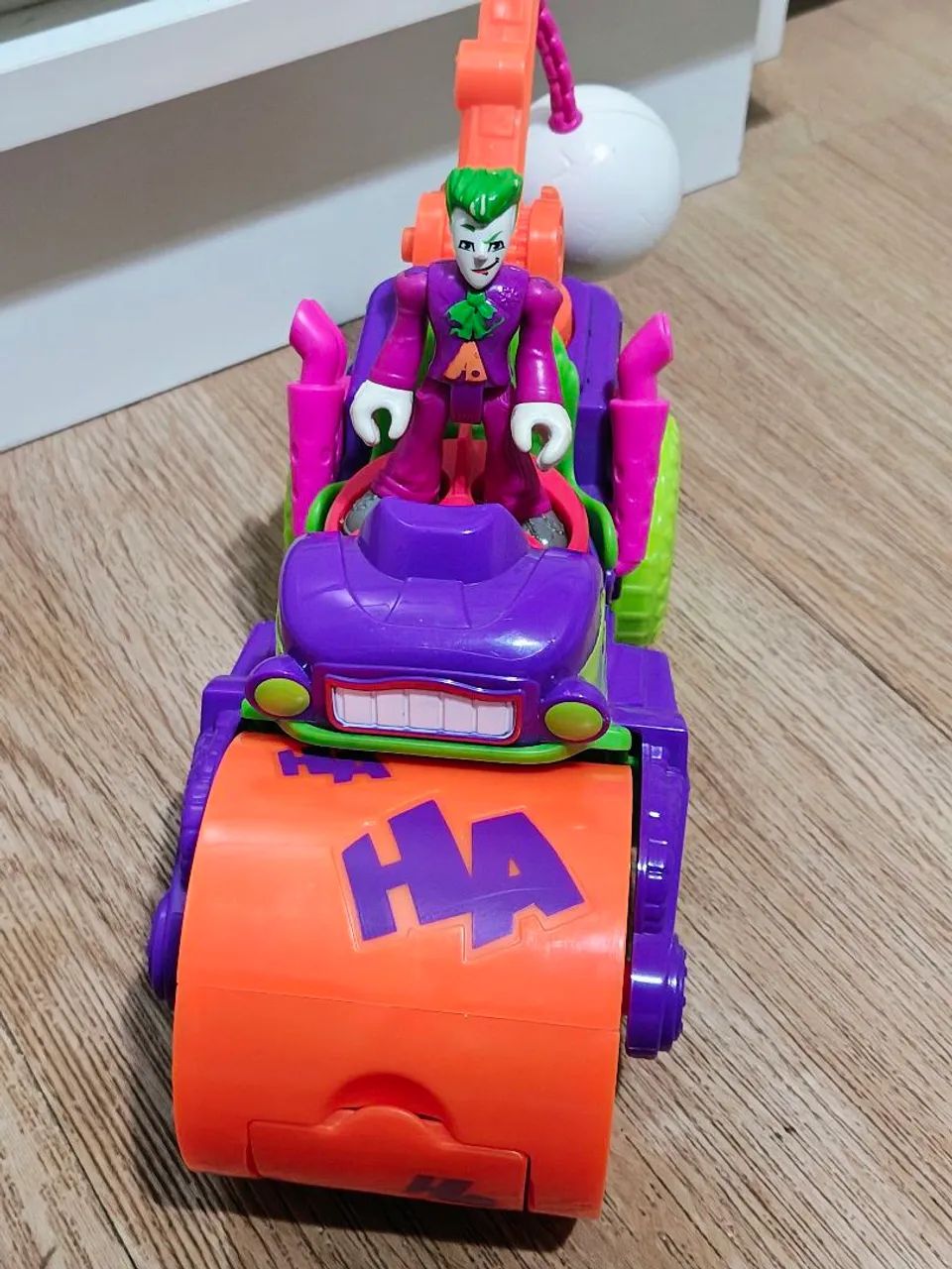 Certo destruidor Coringa imaginext  Batman