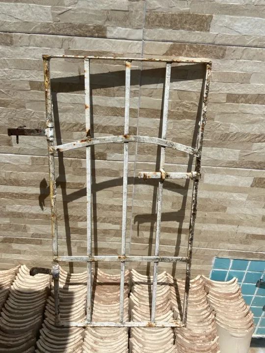 Portão de ferro. - Foto 2