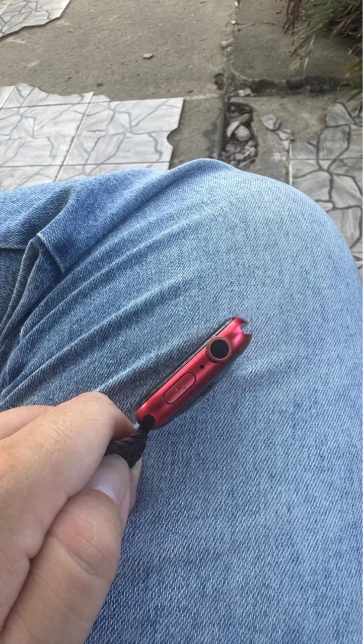 Apple Watch Series 6 44mm RED