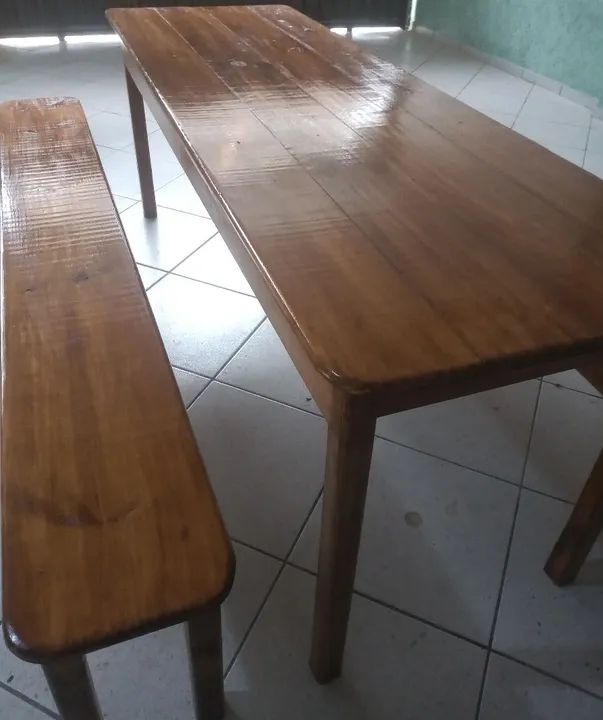Mesa de Madeira com Bancos  - Foto 4
