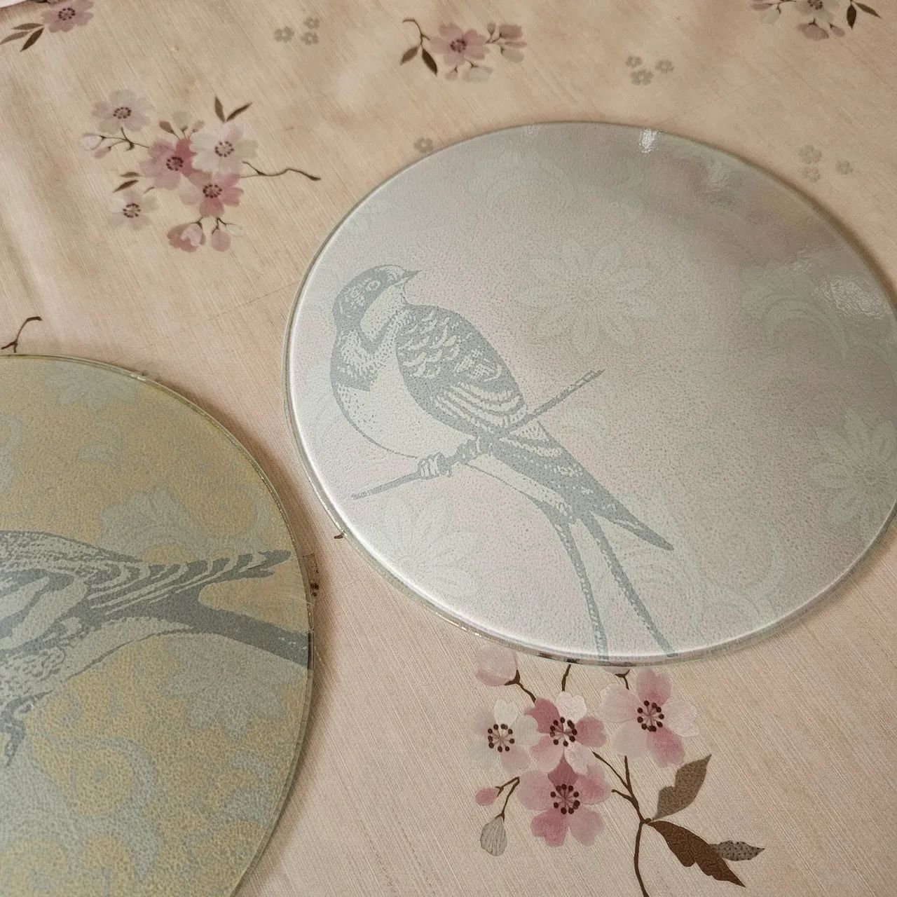 Pratos Decorativos com Estampa de Pássaros - Foto 6