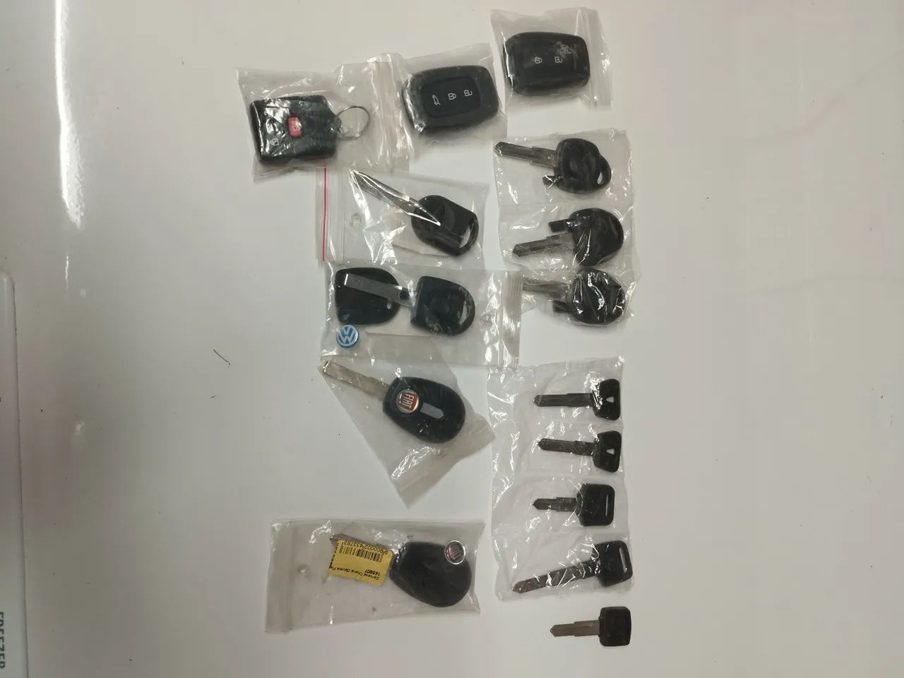 Chaves de Carro, moto, Yale, residencial, Novas, - Diversos Modelos - Foto 2