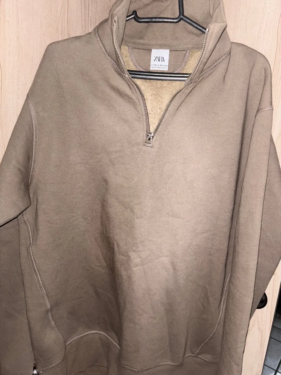 Suéter Moletom Zara com Zíper - Conforto e Estilo