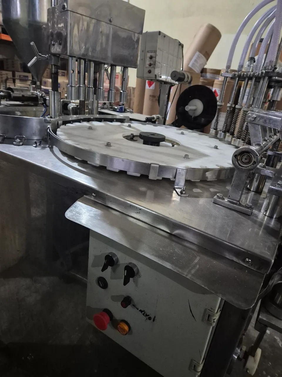 Máquina Envasadora Rotativa Industrial - 6 bicos Alta Produtividade