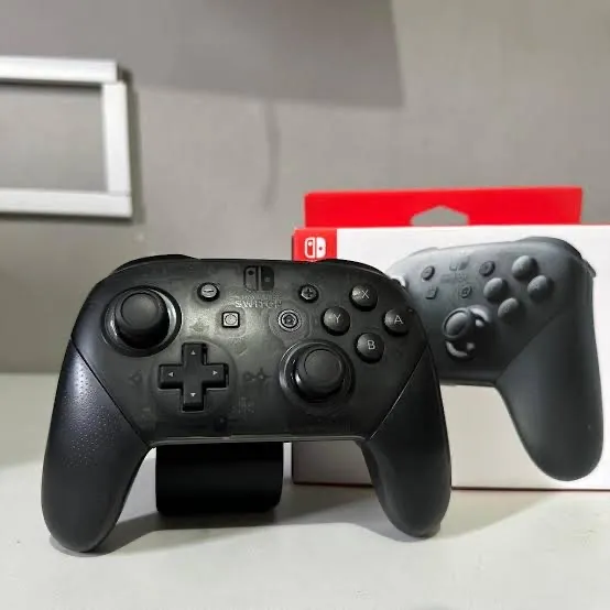 PRO CONTROLLER NINTENDO SWITCH SEMINOVO ORIGINAL