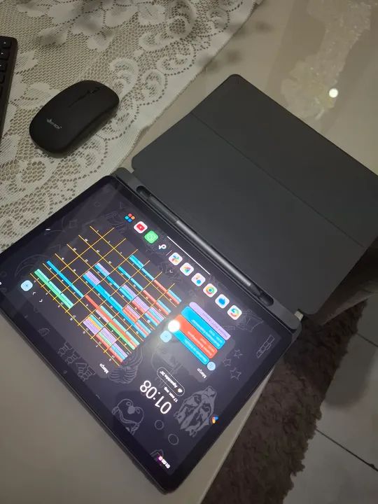 Tablet Lenovo m11 com caneta teclado e mouse - Foto 4