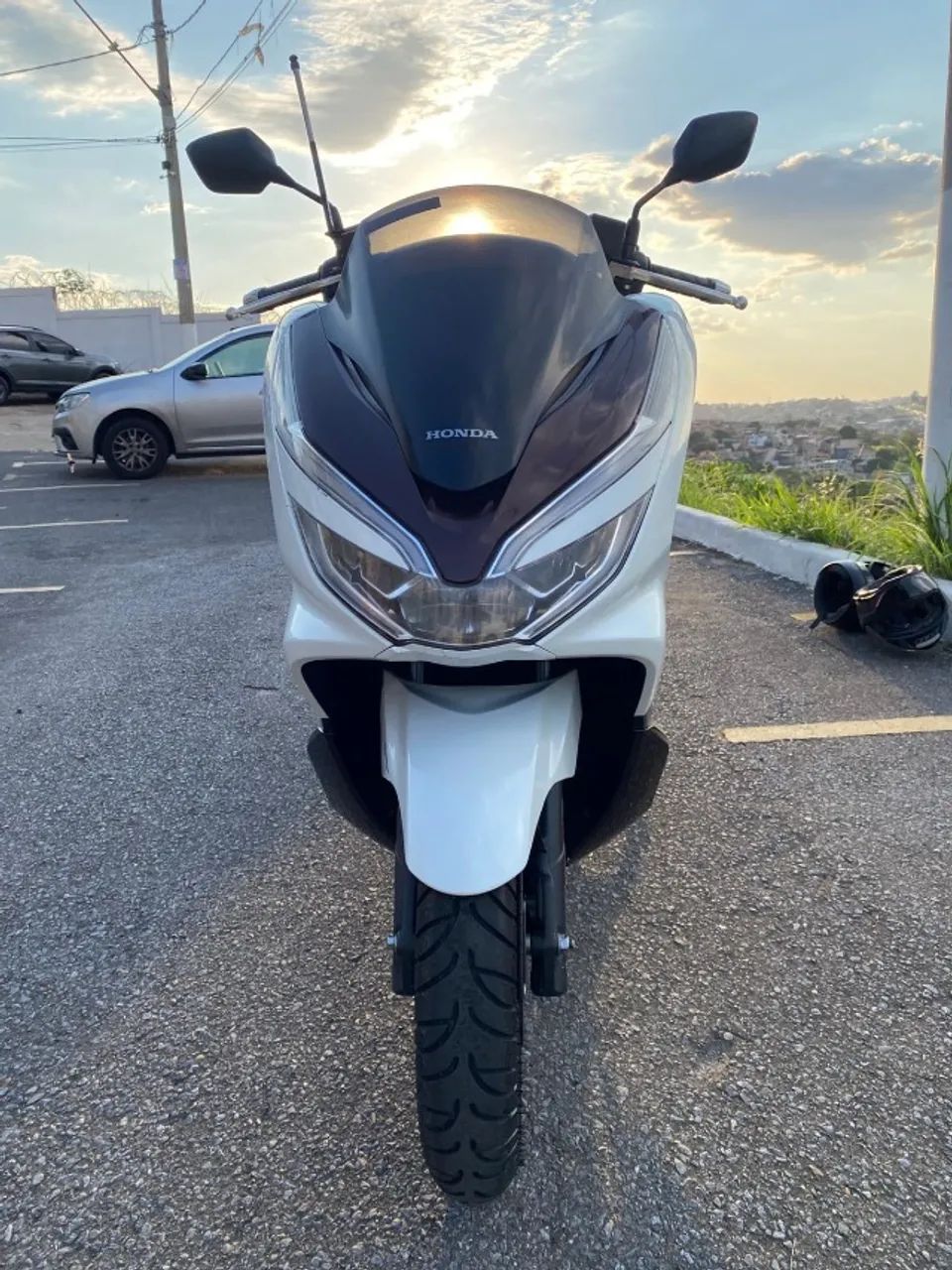 Honda PCX, 150cc DLX - única dona - Foto 9