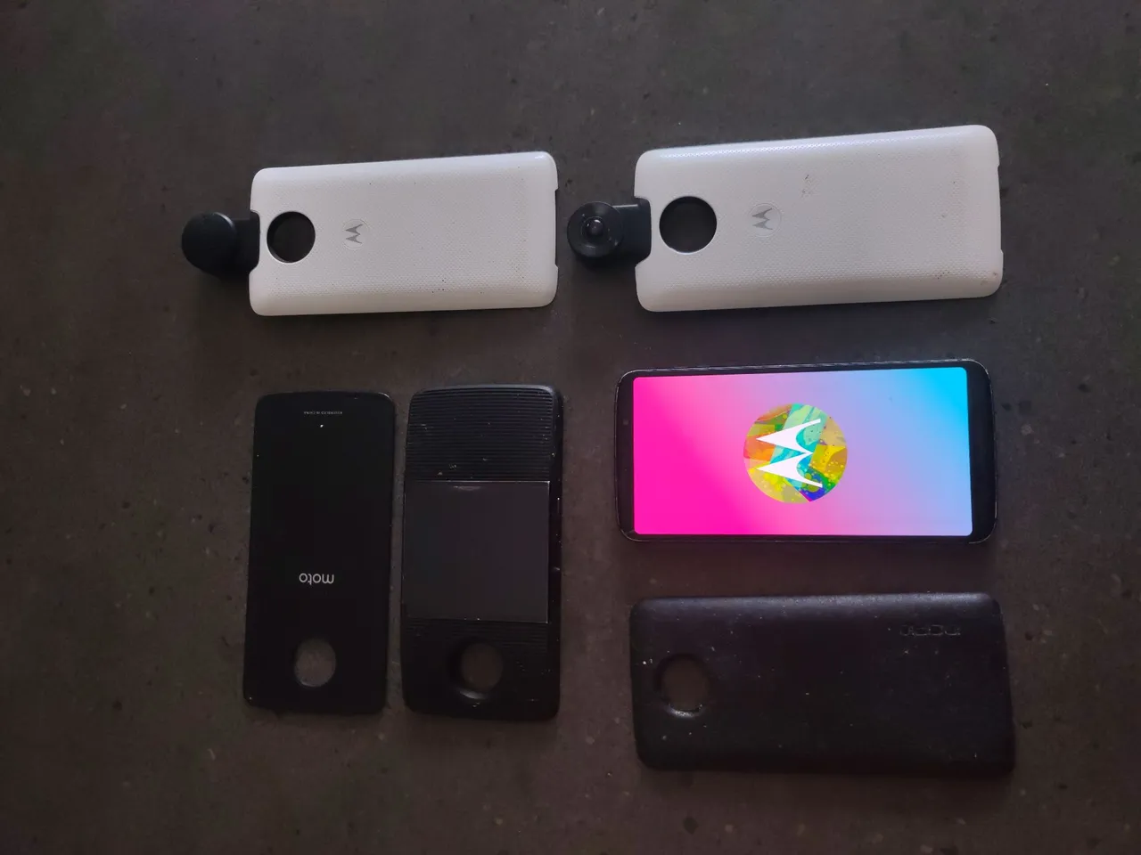 Moto z3 com snaps de câmera, projetor e bateria extra