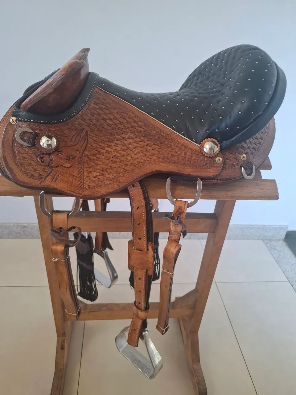 Arreio para montaria feito em couro legítimo  - Foto 3