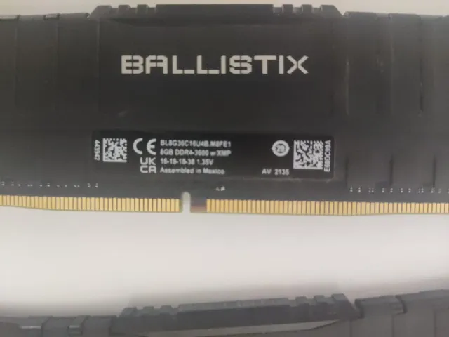 Memória Crucial Ballistix, 2x8GB (16GB), 3600MHz, DDR4, CL16, Preta - BL8G36C16U4B